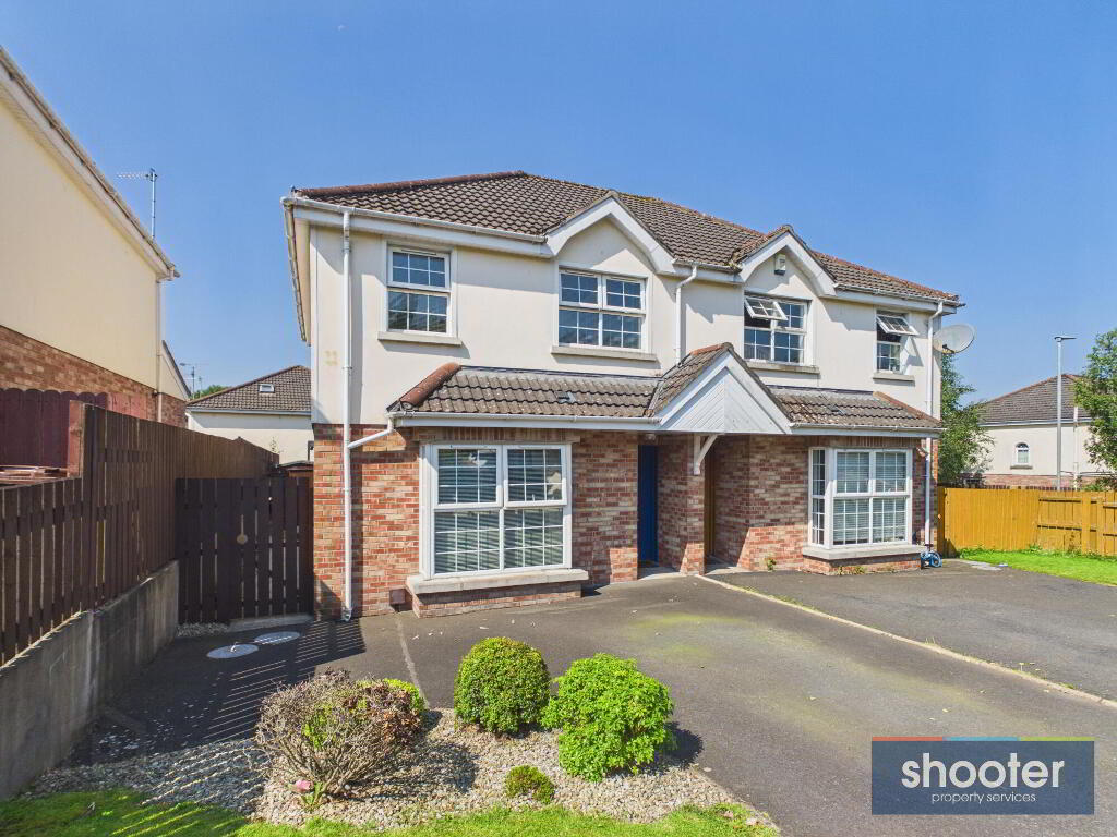 8 Station Close, Newry, BT35 7LW