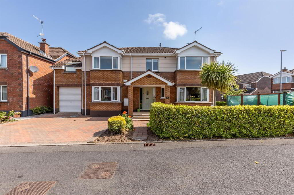 20 Baronscourt Heights, Saintfield Road, Carryduff, Belfast, BT8 8RS