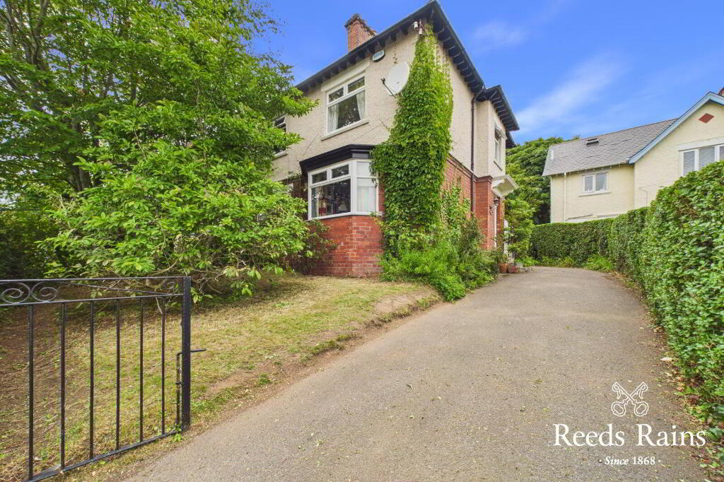 34 Cherryvalley Gardens, Belfast, BT5 6PQ