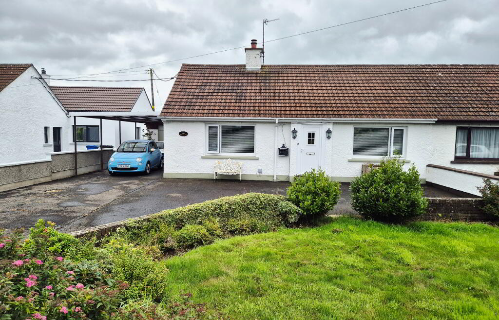 210 Ardina Terrace, Castlerocl, Coleraine, BT51 4XL