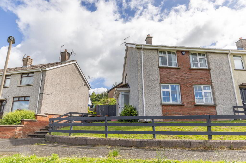 30 Carnagh Park, Newry, BT34 2QR