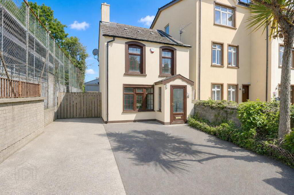 8a Pound Street, Newtownards, BT23 4LD
