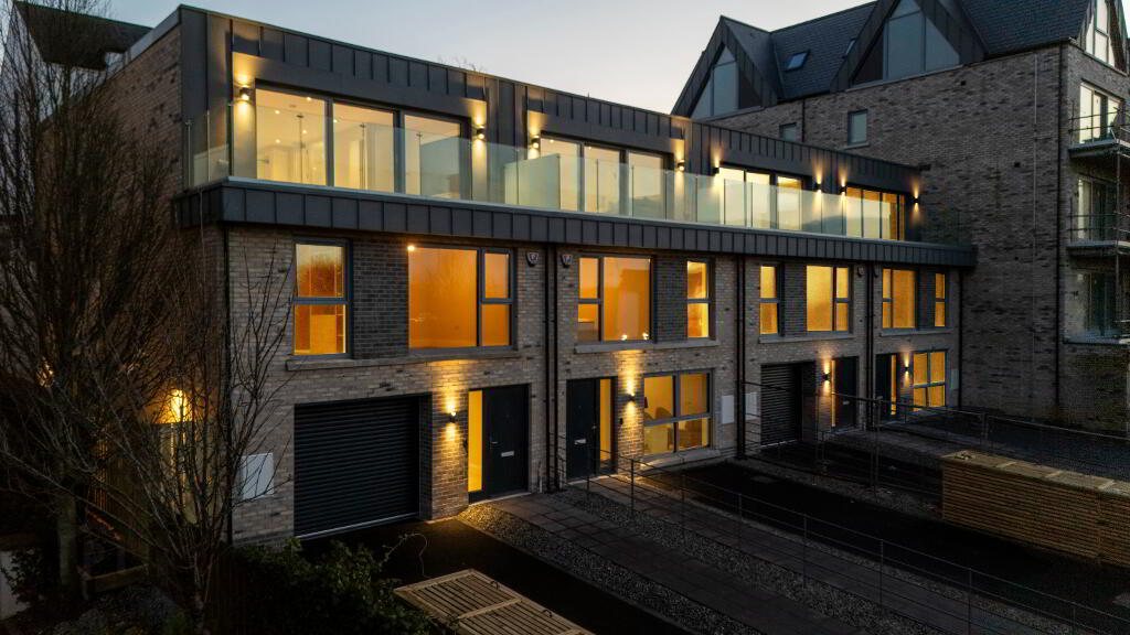 2 Priory Gate, Holywood, BT18 0FF