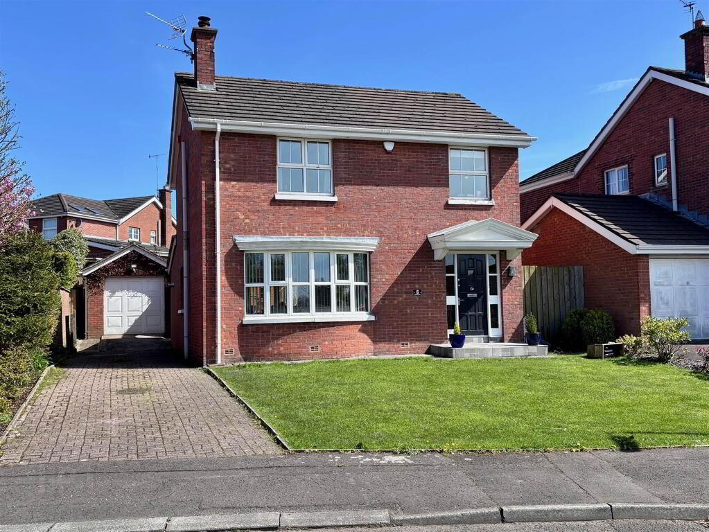 6 Oakwood Park, Belfast, BT9 6SE