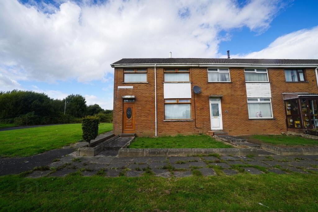 9 Burleigh Walk, Carrickfergus, BT38 8HP