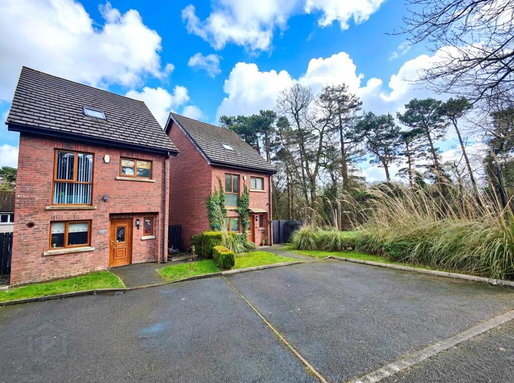 2 Altnagarron Close, Belfast, BT13 3TW