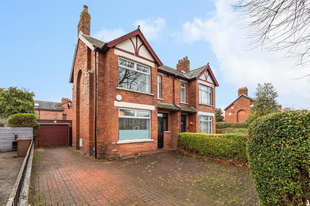 371 Castlereagh Road, Belfast, BT5 6AB