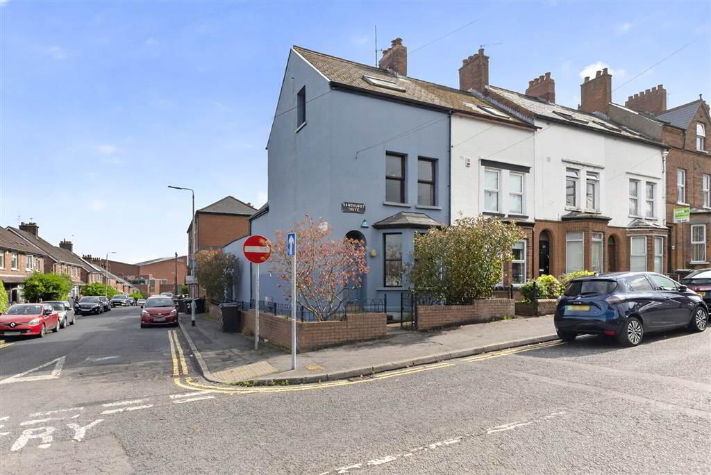 41 Sandhurst Drive, Stranmillis, Belfast, BT9 5AY