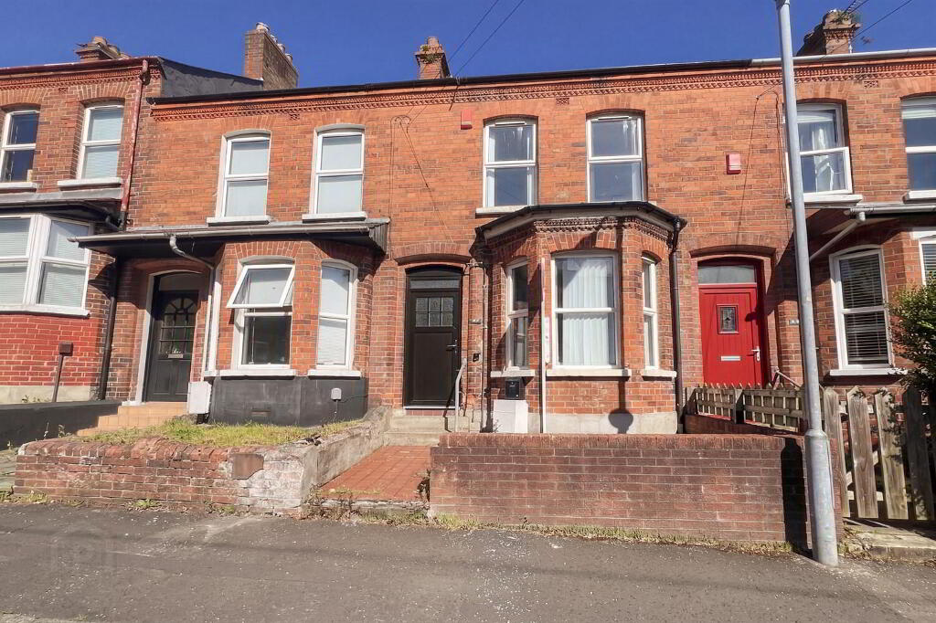 34 Sandhurst Gardens, Belfast, BT9 5AW