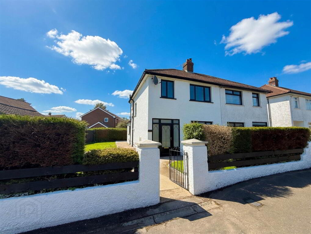 47 Stirling Gardens, Cregagh, Belfast, BT6 9JG