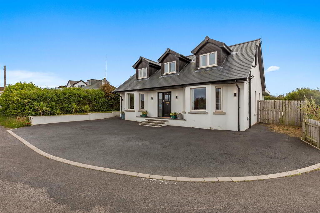 25 Andrews Shorefield, Groomsport, BT19 6LJ