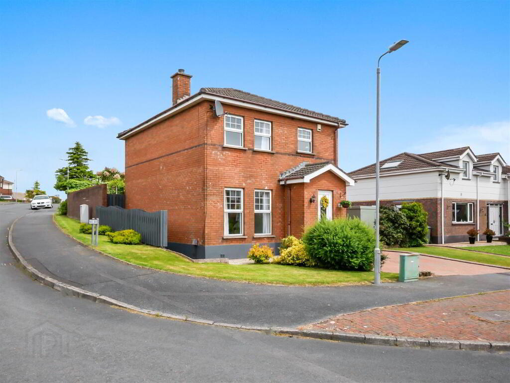 21 Manse Park, Carryduff, Belfast, BT8 8RX