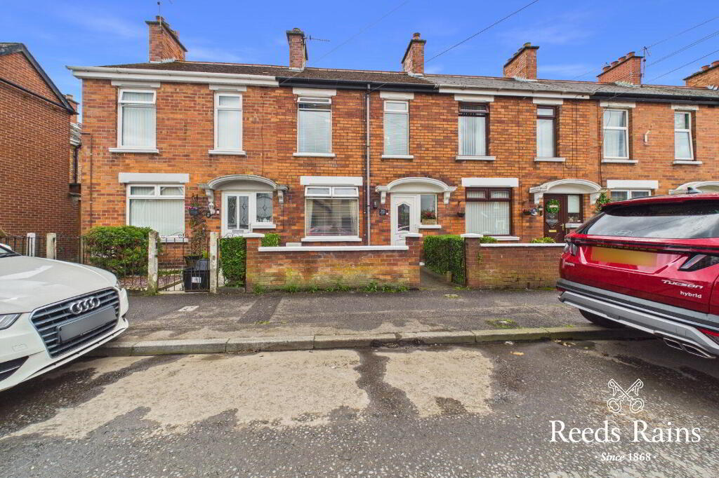 70 Larkfield Road, Belfast, BT4 1QF