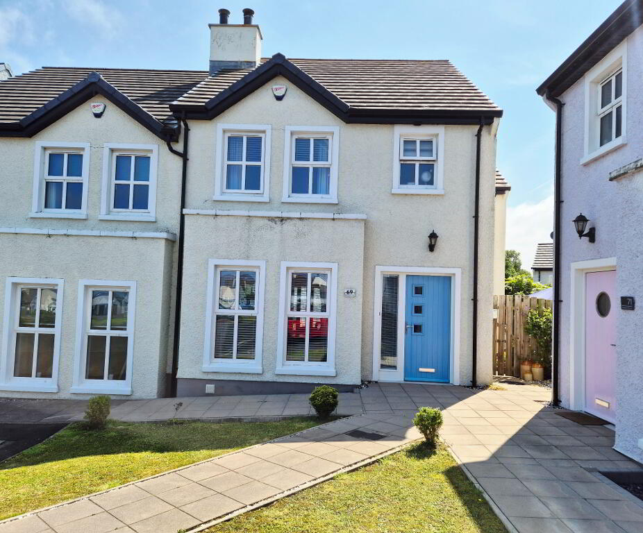 69 Magheraboy Avenue, Portrush, BT56 8FZ