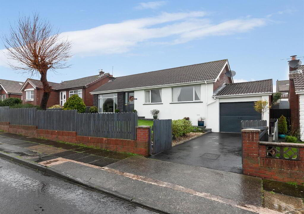 25 Ballymacormick Avenue, Bangor, BT19 6AY