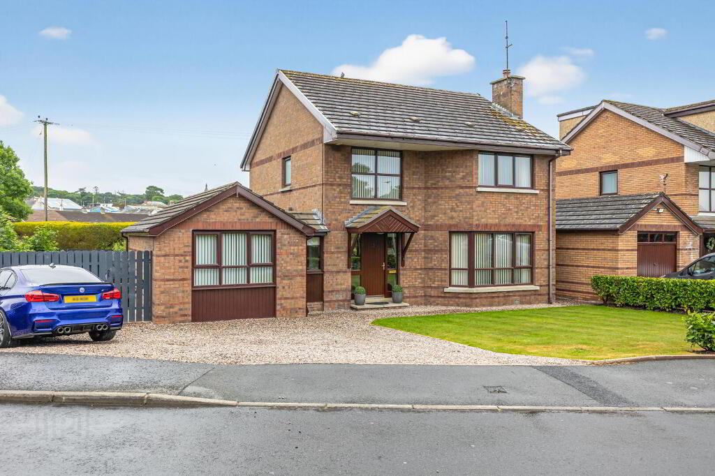 5 Rademon Court, Crossgar, Downpatrick, BT30 9NS