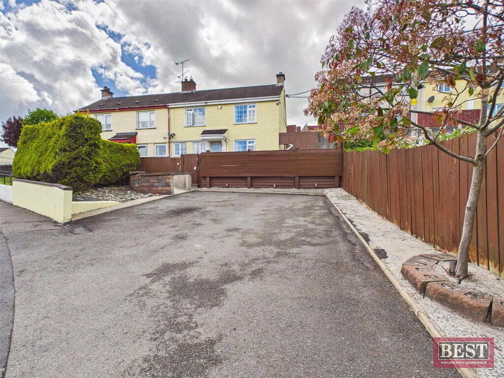 26 Main Avenue, Newry, BT35 6EY