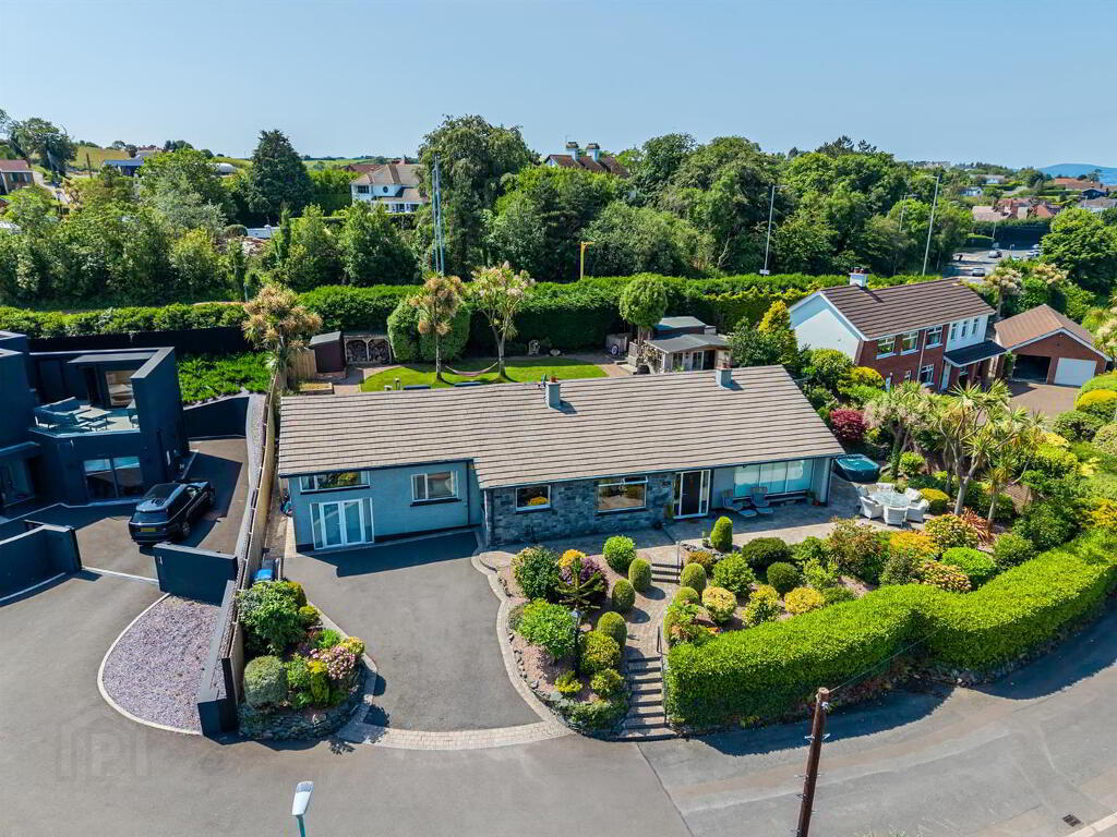 216 Bangor Road, Holywood, BT18 0JF