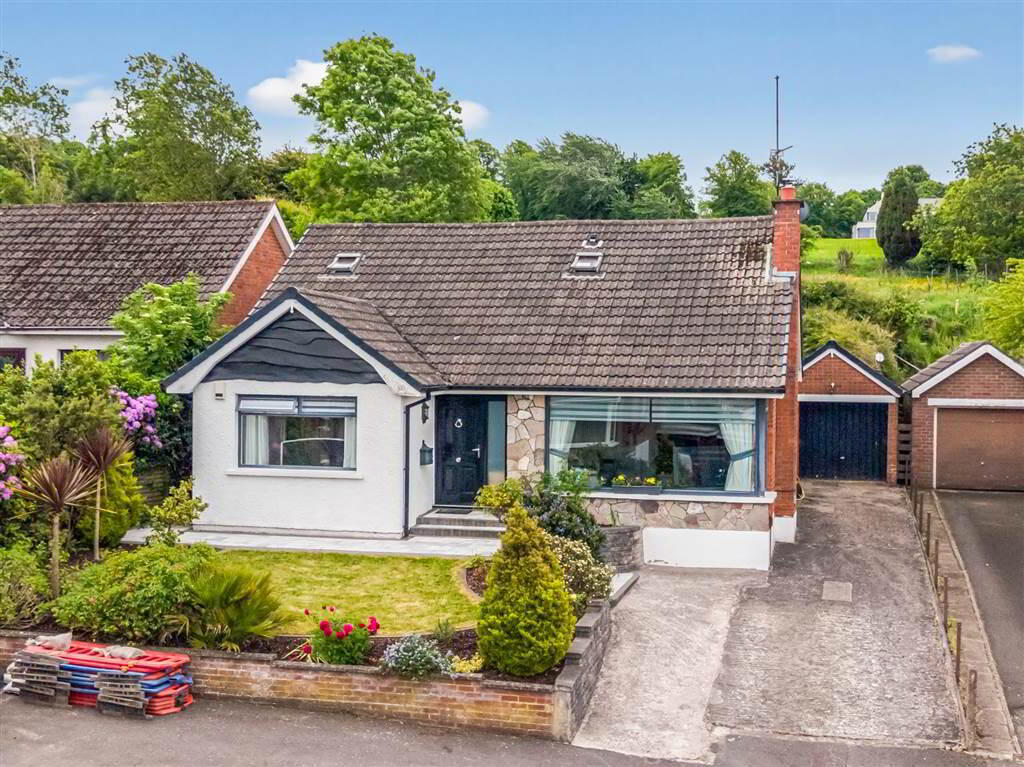 25 Glencregagh Drive, Belfast, BT6 0NJ