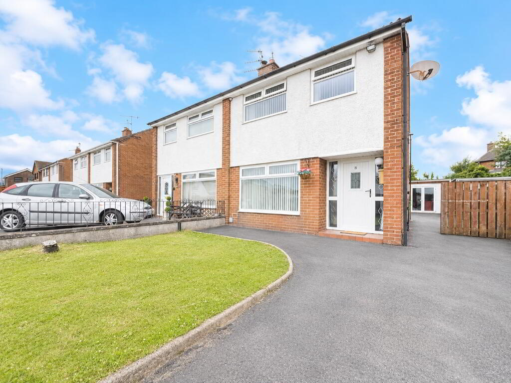 16 Windermere Road, Carrickfergus, BT38 7JR