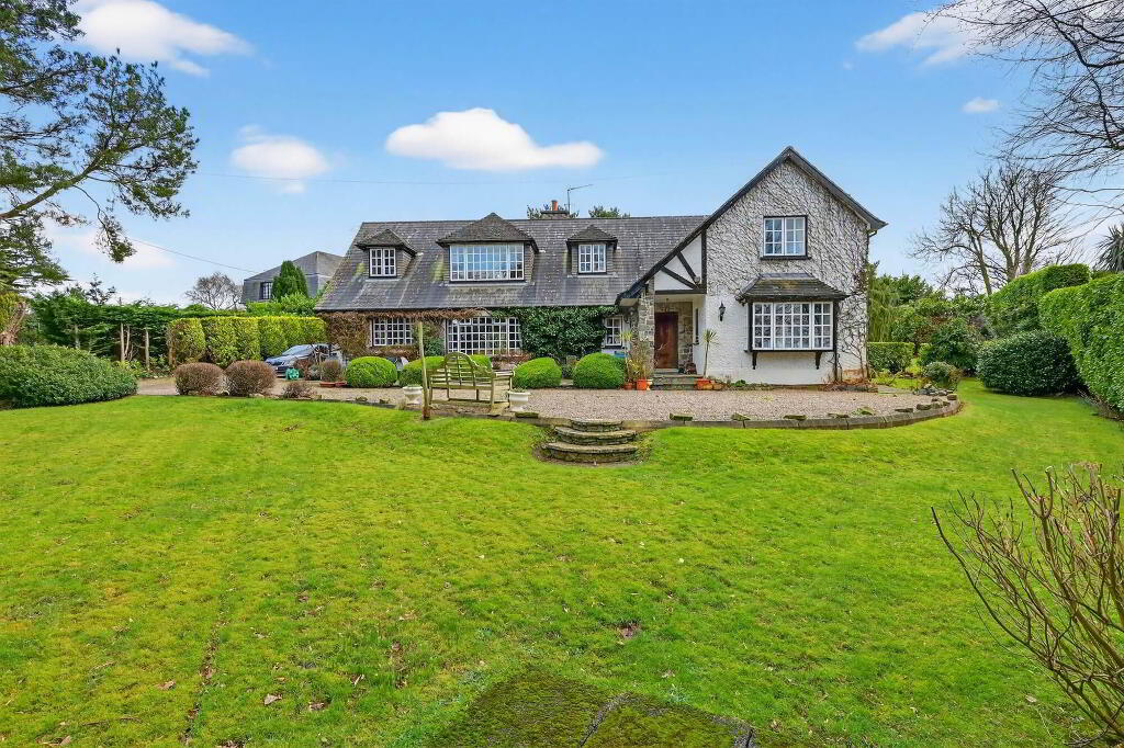 31 Ballygrainey Road, Holywood, BT18 0HE