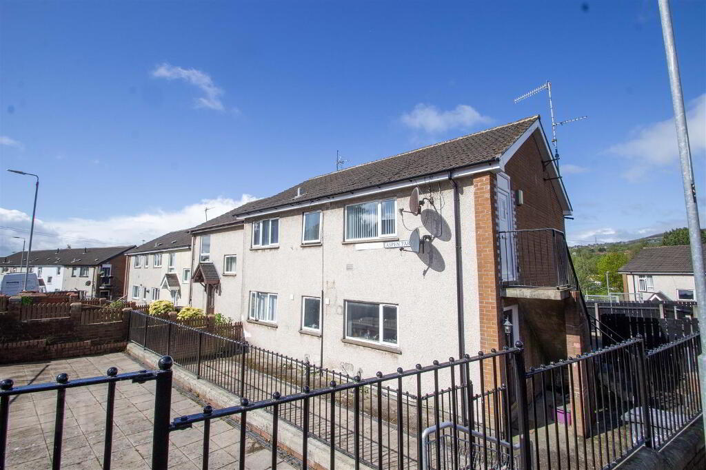 36 Aspen Park, Twinbrook, Dunmurry, Belfast, BT17 0JY