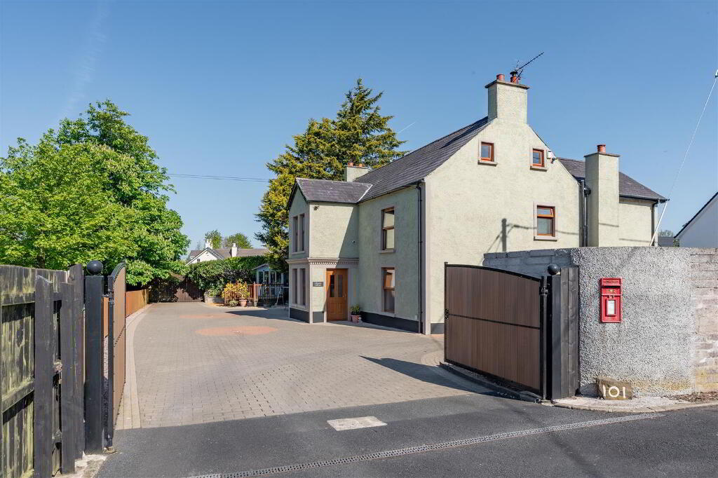 101 Church Road, Randalstown, BT41 3JW