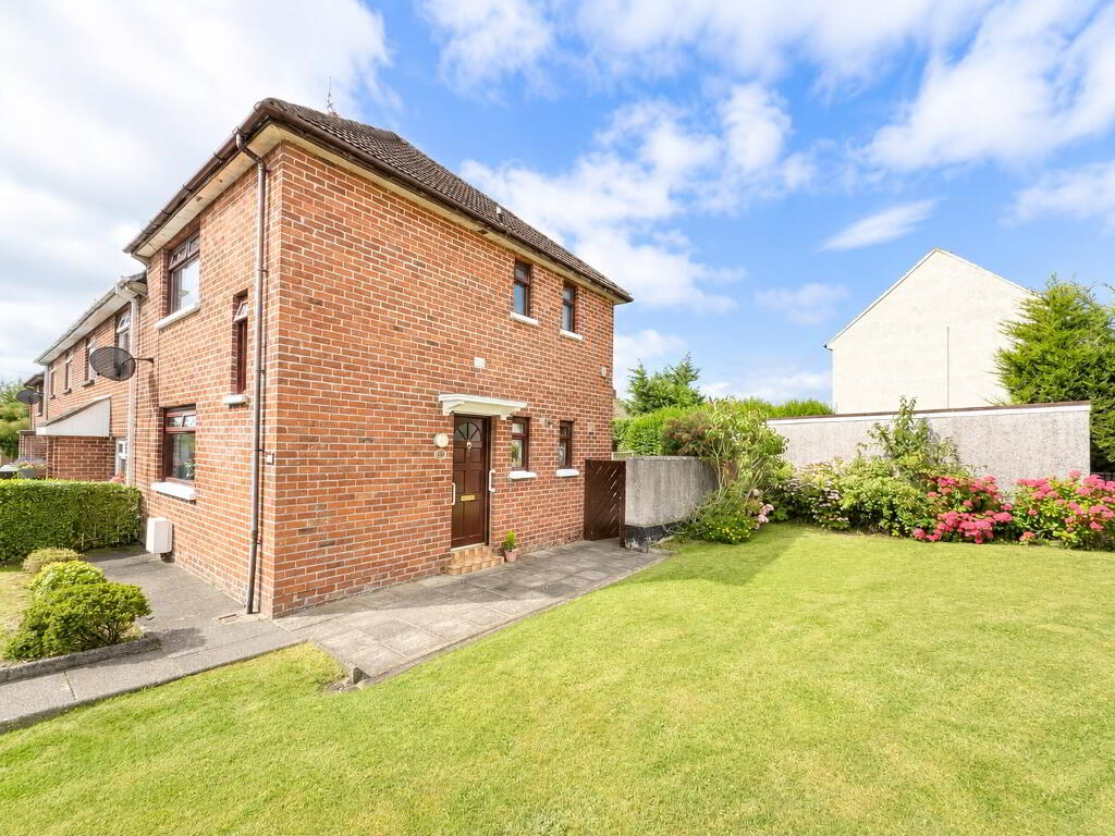 152 Sunnylands Avenue, Carrickfergus, BT38 8JY