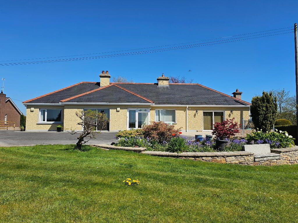 Gairloch, 38 Castlebalfour Road, Lisnaskea, BT92 0LT