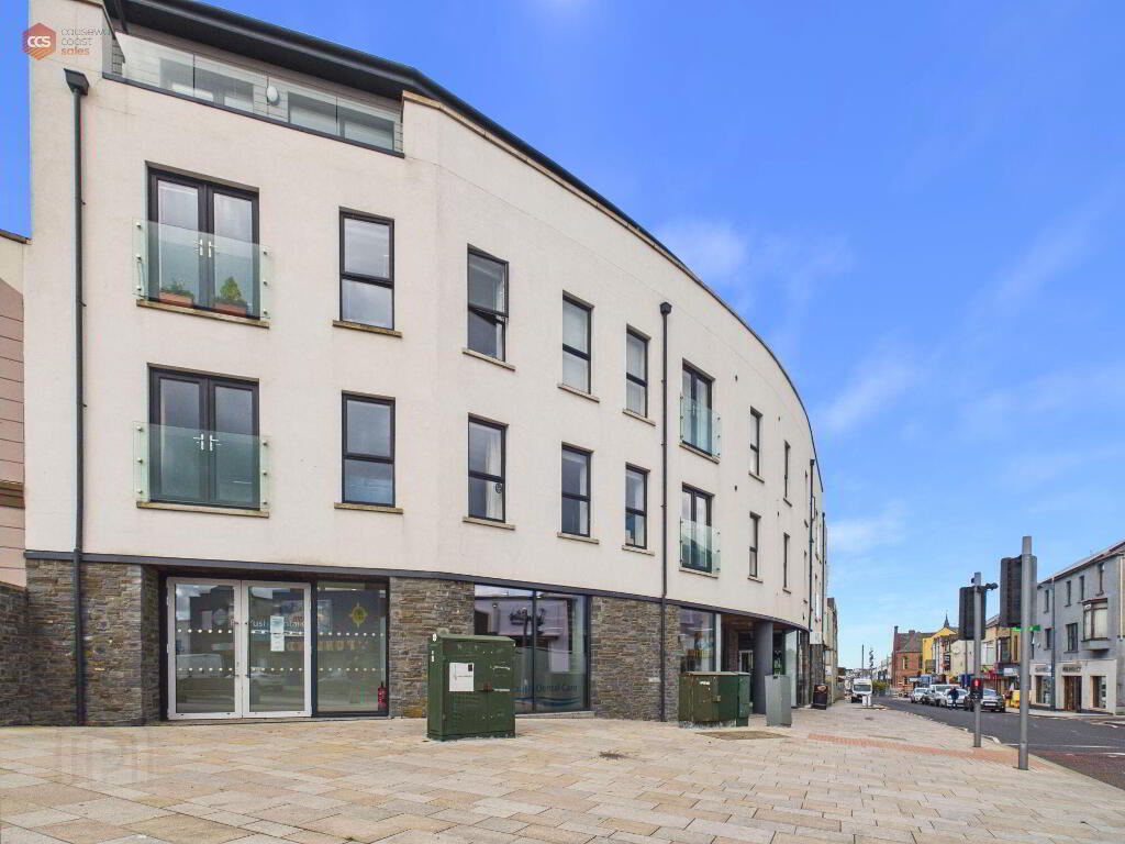 Apt 6 Dunluce View, 24 Dunluce Avenue, Portrush, BT56 8DW