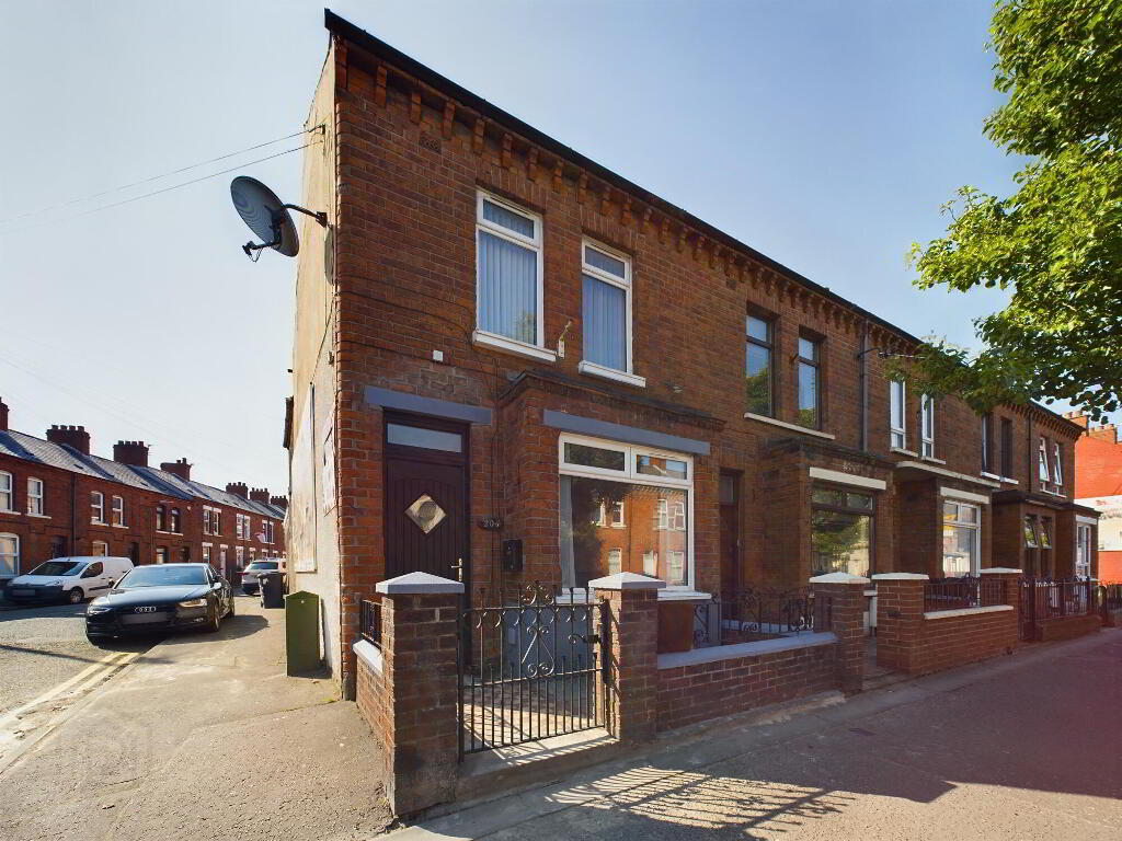 204 Donegall Road, Belfast, BT12 5NE