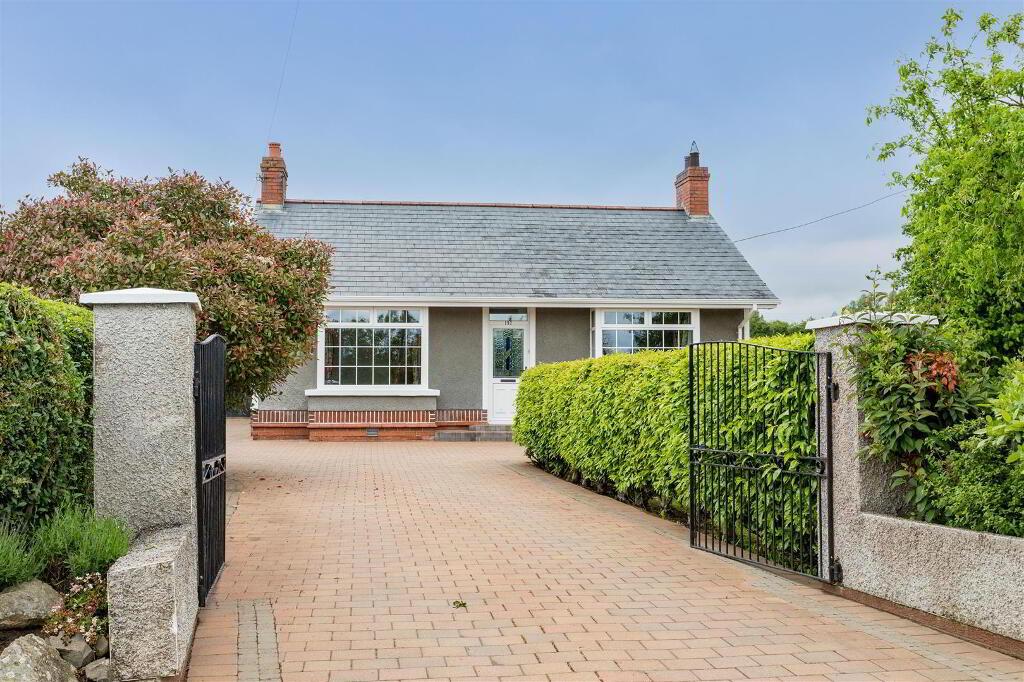 192 Belfast Road, Muckamore, Antrim, BT41 2EY