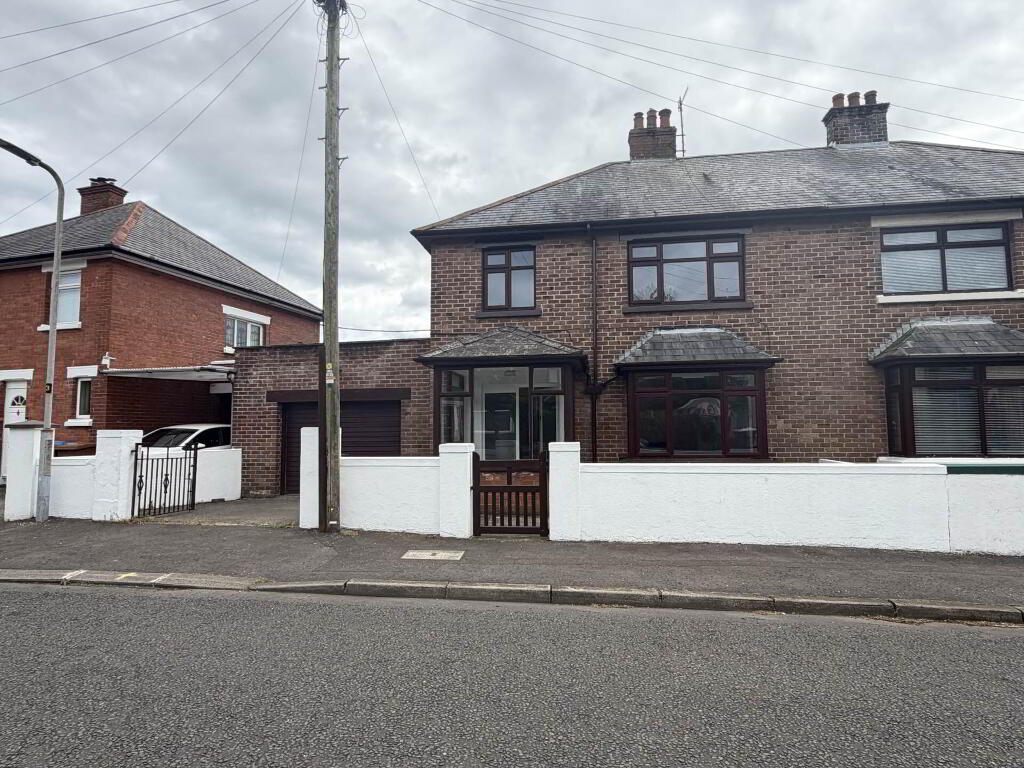 5 Bay Park, Larne, BT40 1BZ