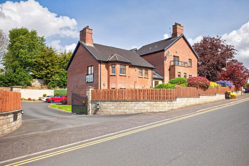 4 Thornleigh Mews, Lisburn, BT28 2PW