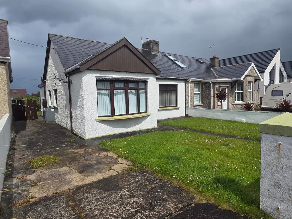 15 Queenora Avenue, Portstewart, BT55 7BU