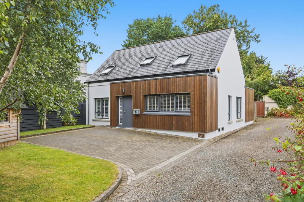 2F Knockdarragh Park, Belfast, BT4 2LE