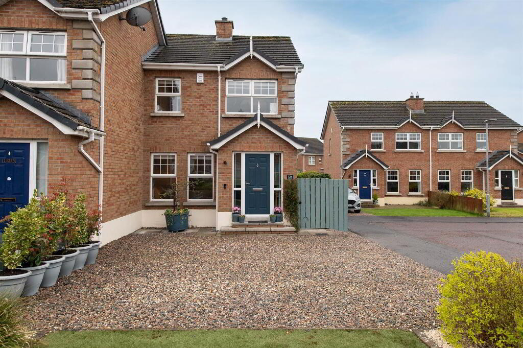 124 Monree Hill, Craigavon, Donaghcloney, BT66 7GZ