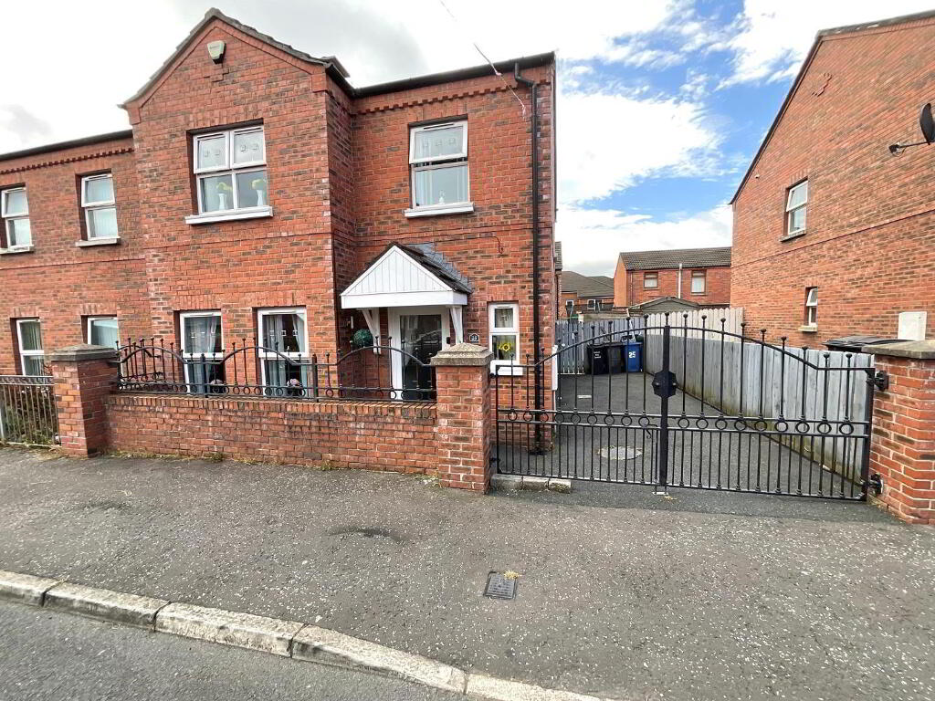25 Bowness Street, Belfast, BT13 1RX
