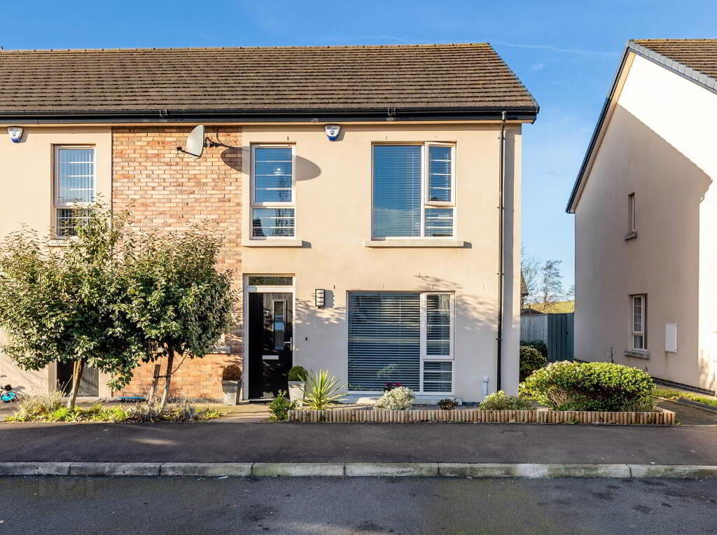 7 Larch Lane, Lisburn, BT28 2ZX