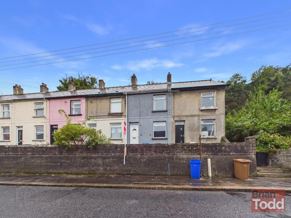 19 Bank Road, Larne, BT40 3AJ
