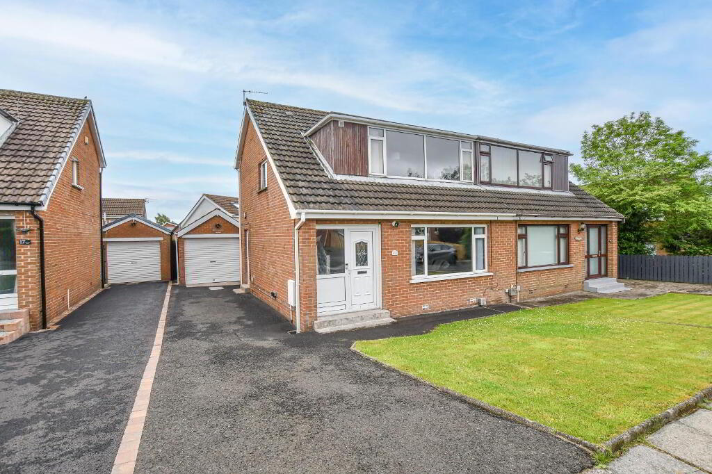 19 Cairnsville Road, Bangor, BT19 6EN