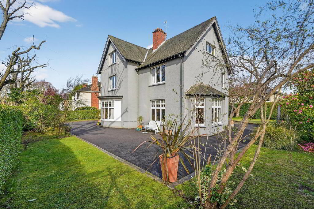 36 Myrtlefield Park, Belfast, BT9 6NF