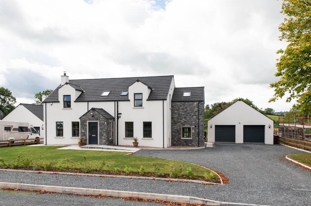 3 Willow Lane, Magheraknock Road, Ballynahinch, BT24 8FR