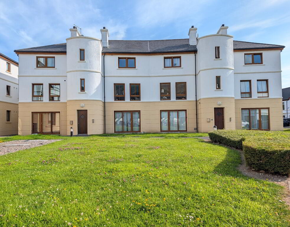 33 Brooklands Grove, Newcastle, BT33 0GJ