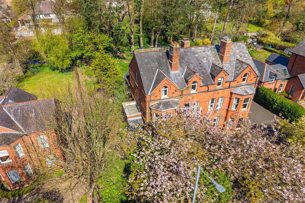 114 Balmoral Avenue, Belfast, BT9 6NZ