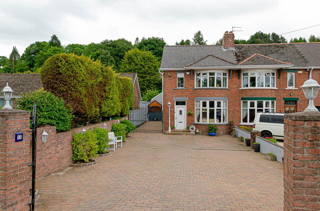 95 Old Dundonald Road, Dundonald, Belfast, BT16 1XT