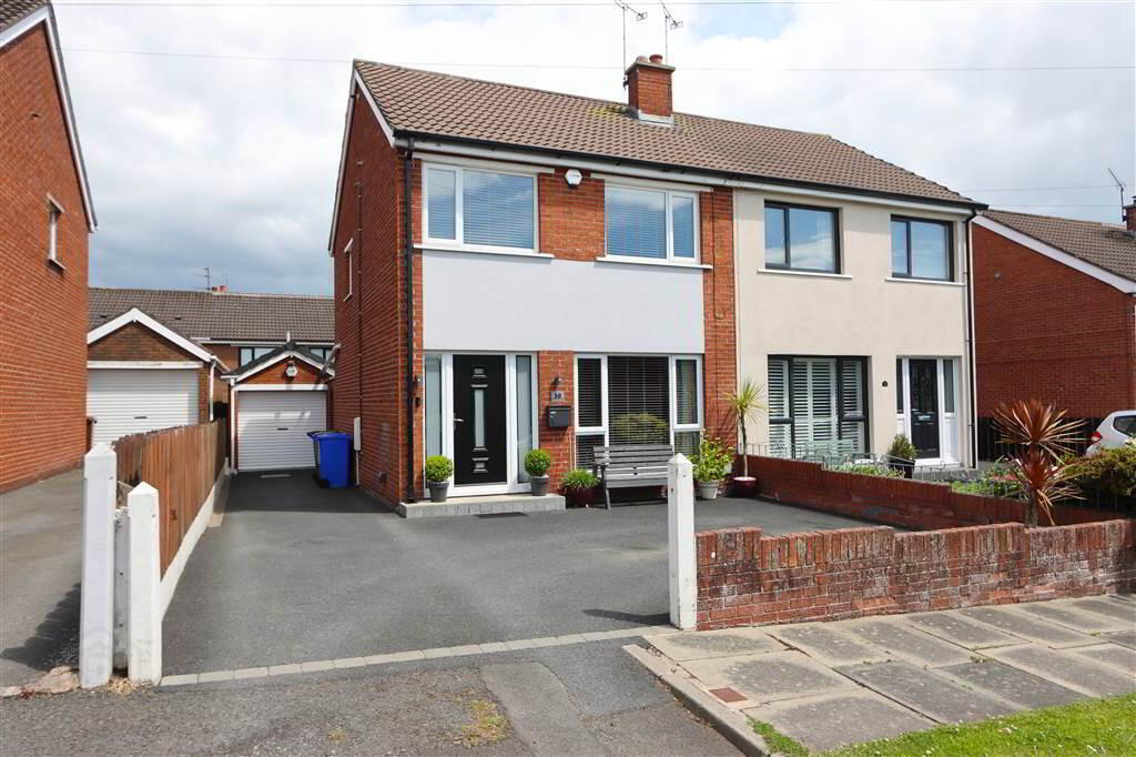 10 Castlelodge Avenue, Comber, BT23 5DN