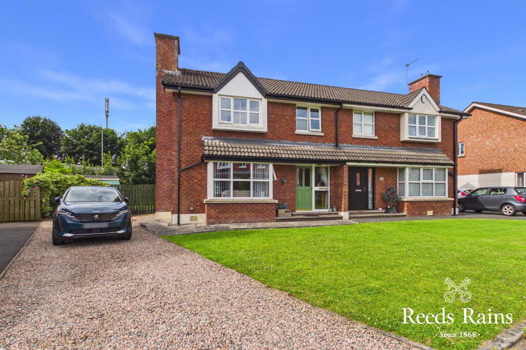 43 Knockdarragh Park, Lisburn, BT28 2XZ