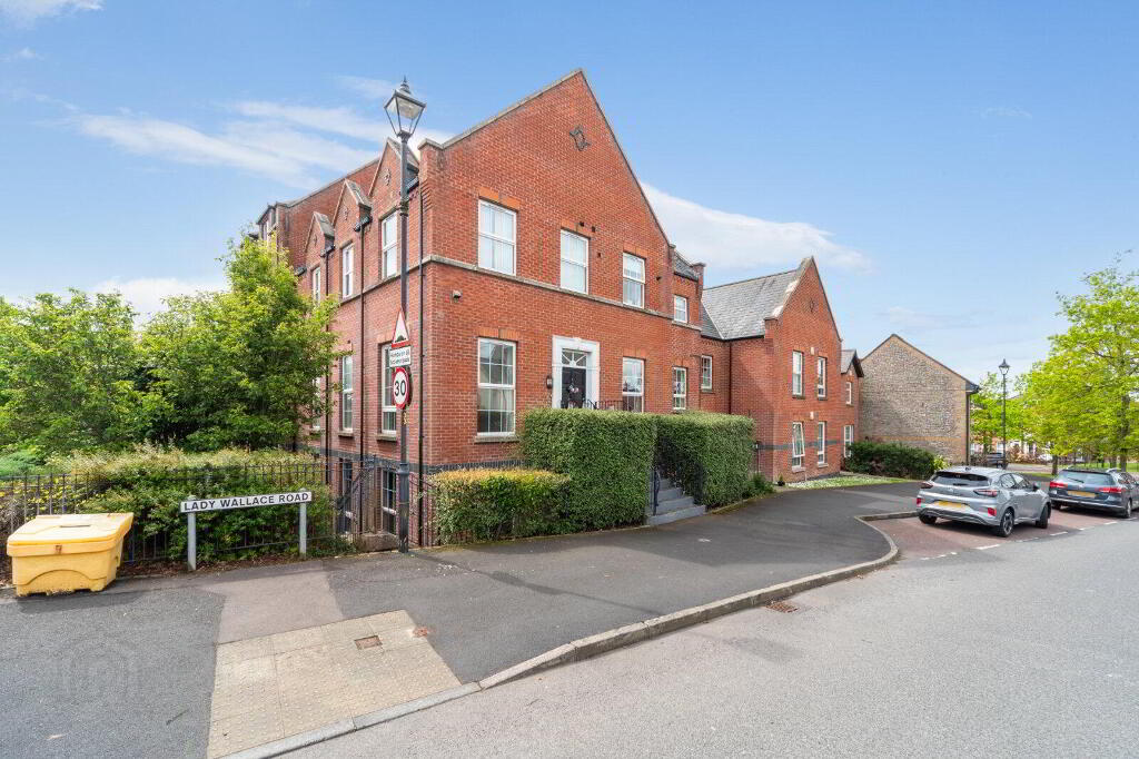 36 Lady Wallace Walk, Lisburn, BT28 3GY