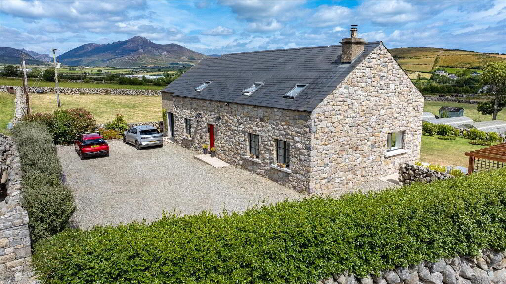9C Aughrim Road, Kilkeel, Newry, BT34 4HR